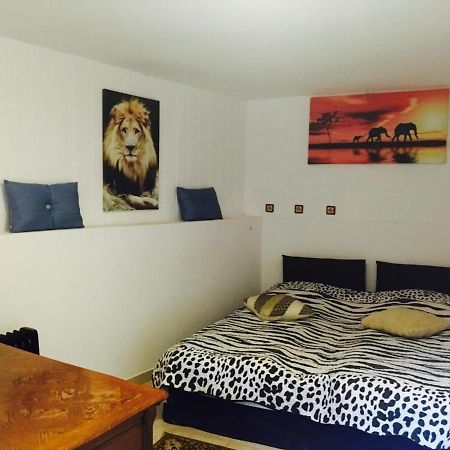 Rolling Stone Hostel Brasov Luaran gambar