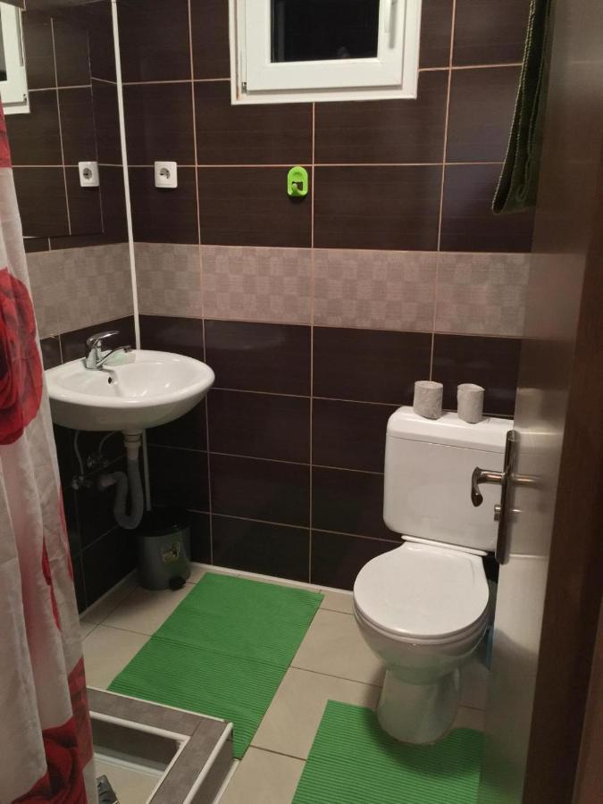 Rolling Stone Hostel Brasov Luaran gambar
