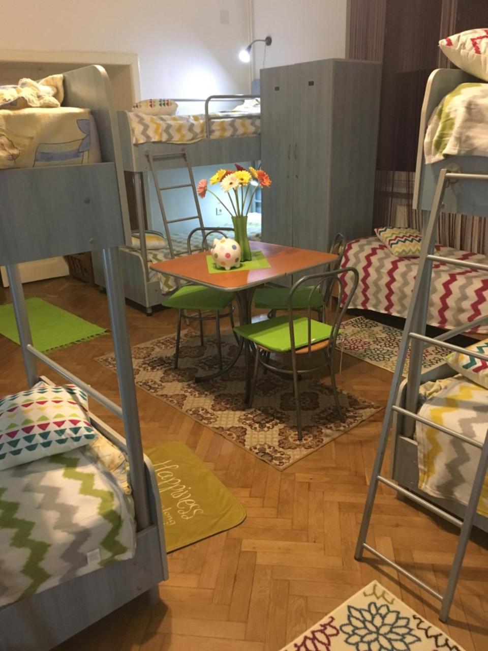 Rolling Stone Hostel Brasov Luaran gambar